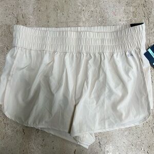 DSG Women’s XL 3” High Rise Waistband Shorts Light Sand